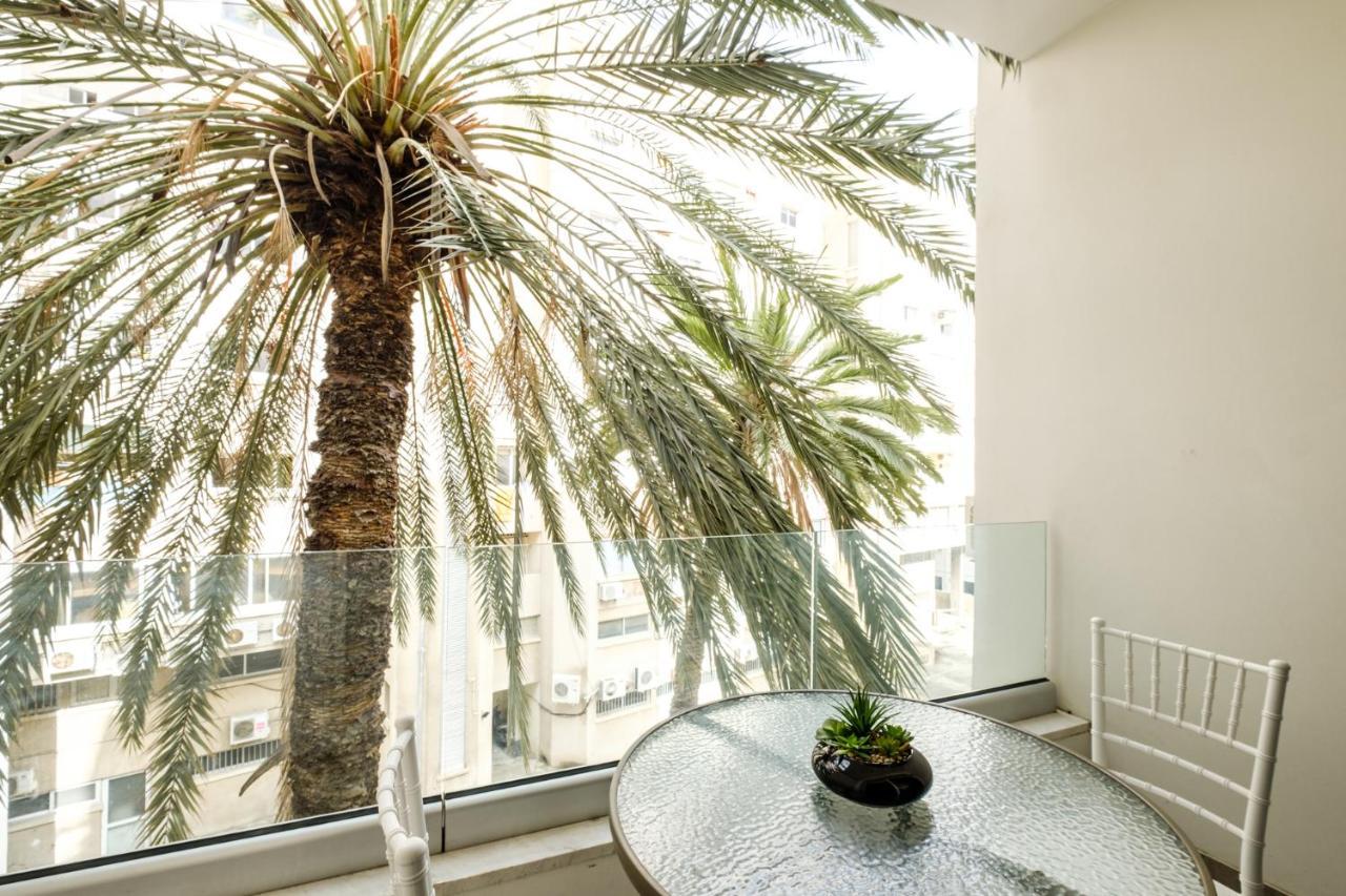 Spacious Studio Downtown Larnaca Buitenkant foto